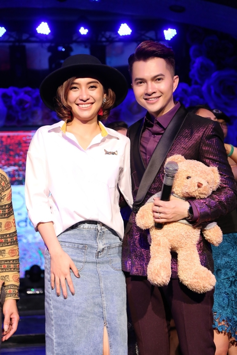 Sao Việt đến chúc mừng Nam Cường ra mắt album ảnh 4 Sao Viet den chuc mung Nam Cuong ra mat album anh 4