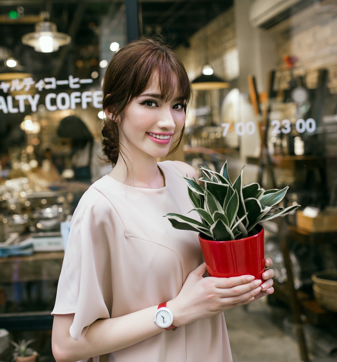 Truc Diem thanh lich voi gam mau pastel anh 7