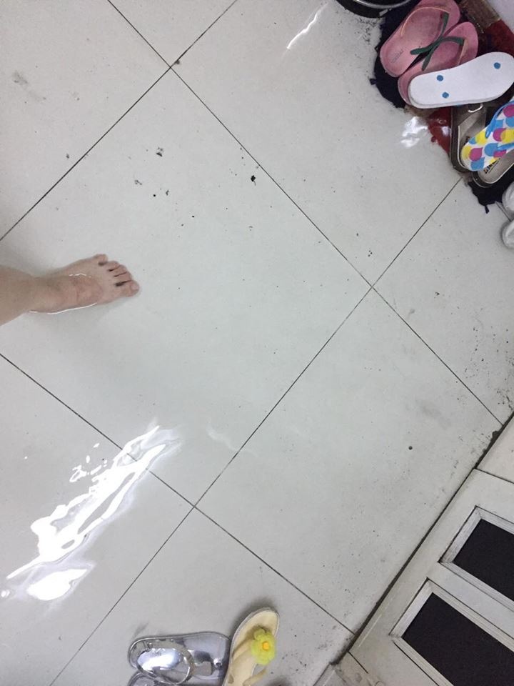 Kha Ly hoang so khi nha bi ngap anh 1