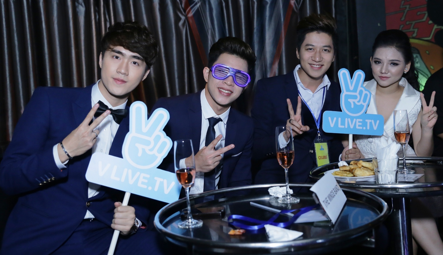 Trang Moon do ve sexy voi DJ Han Quoc anh 7