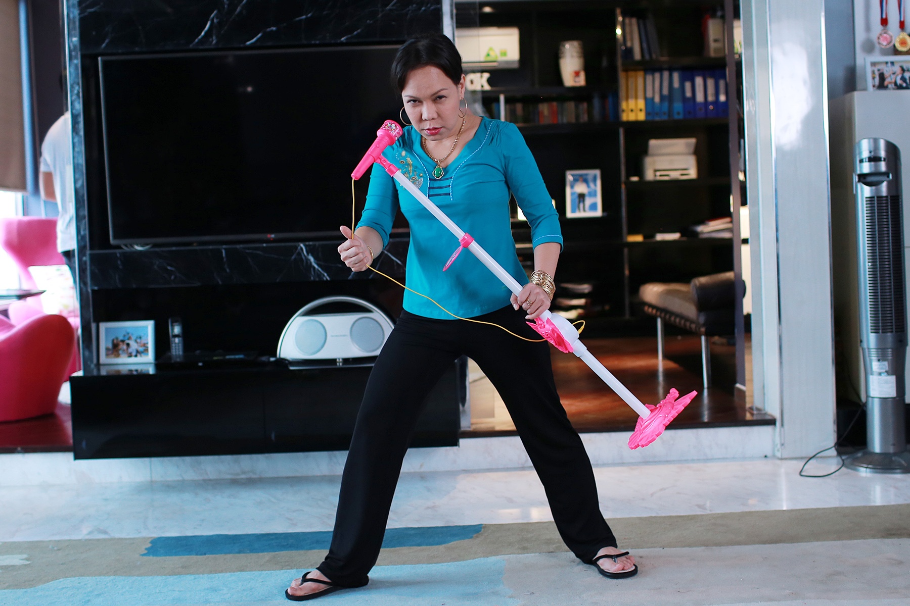 Viet Huong khoe vang anh 3