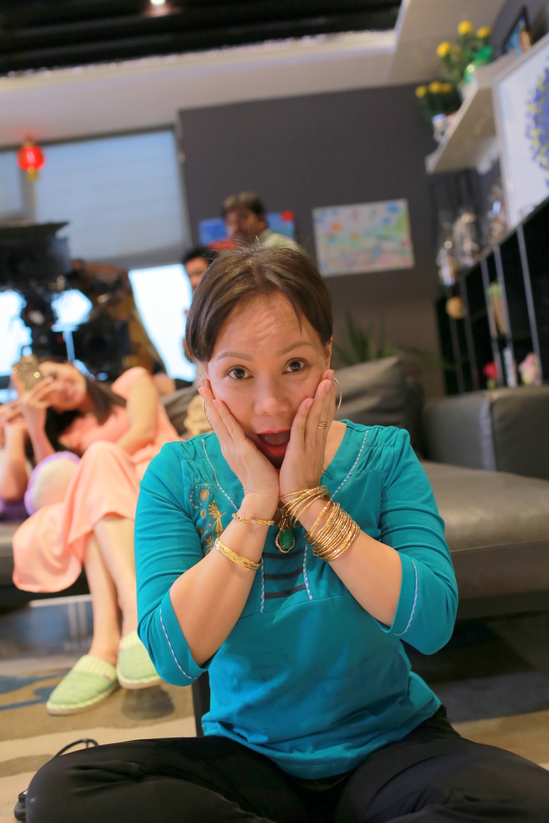 Viet Huong khoe vang anh 1