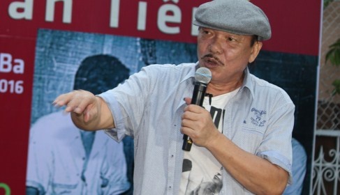 Tran Tien: 'Nha van 3 xu moi ke chuyen tinh yeu' hinh anh