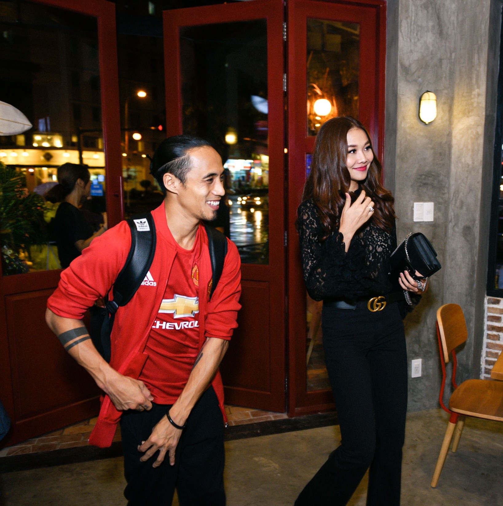 Tang Thanh Ha tinh cam ben chong anh 5