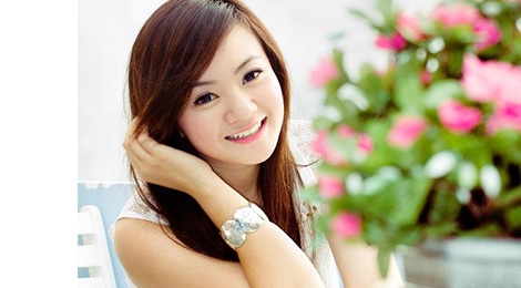 'Be' Xuan Mai da lay chong va sinh con o My hinh anh