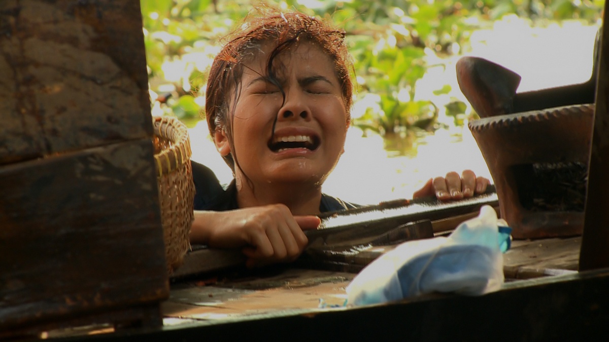 Van Trang tai hop tinh cu tren phim anh 4