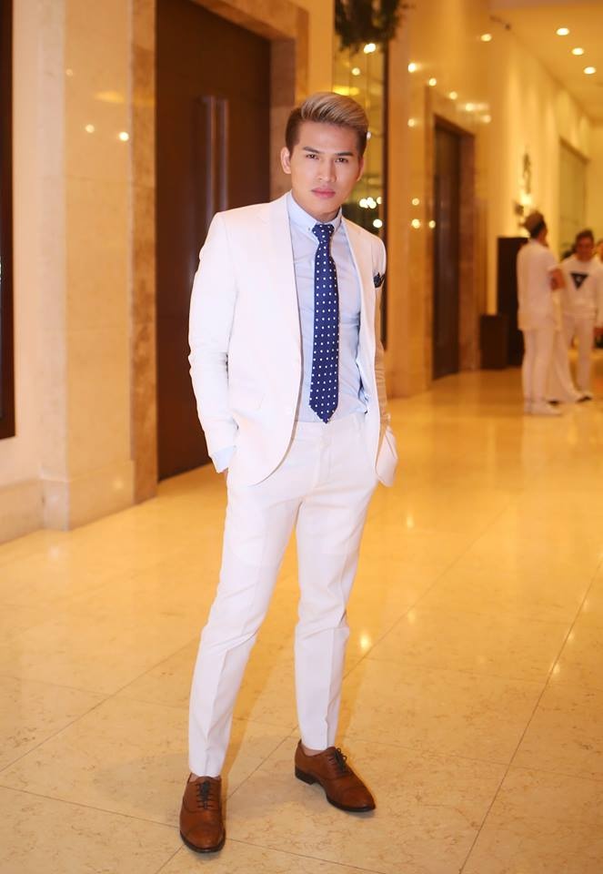 Sinh nhật lần thứ 45 của Đàm Vĩnh Hưng ảnh 6 Sinh nhat lan thu 45 cua Dam Vinh Hung anh 6