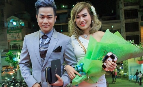 Quach Tuan Du lan dau cong khai ban gai doanh nhan hinh anh