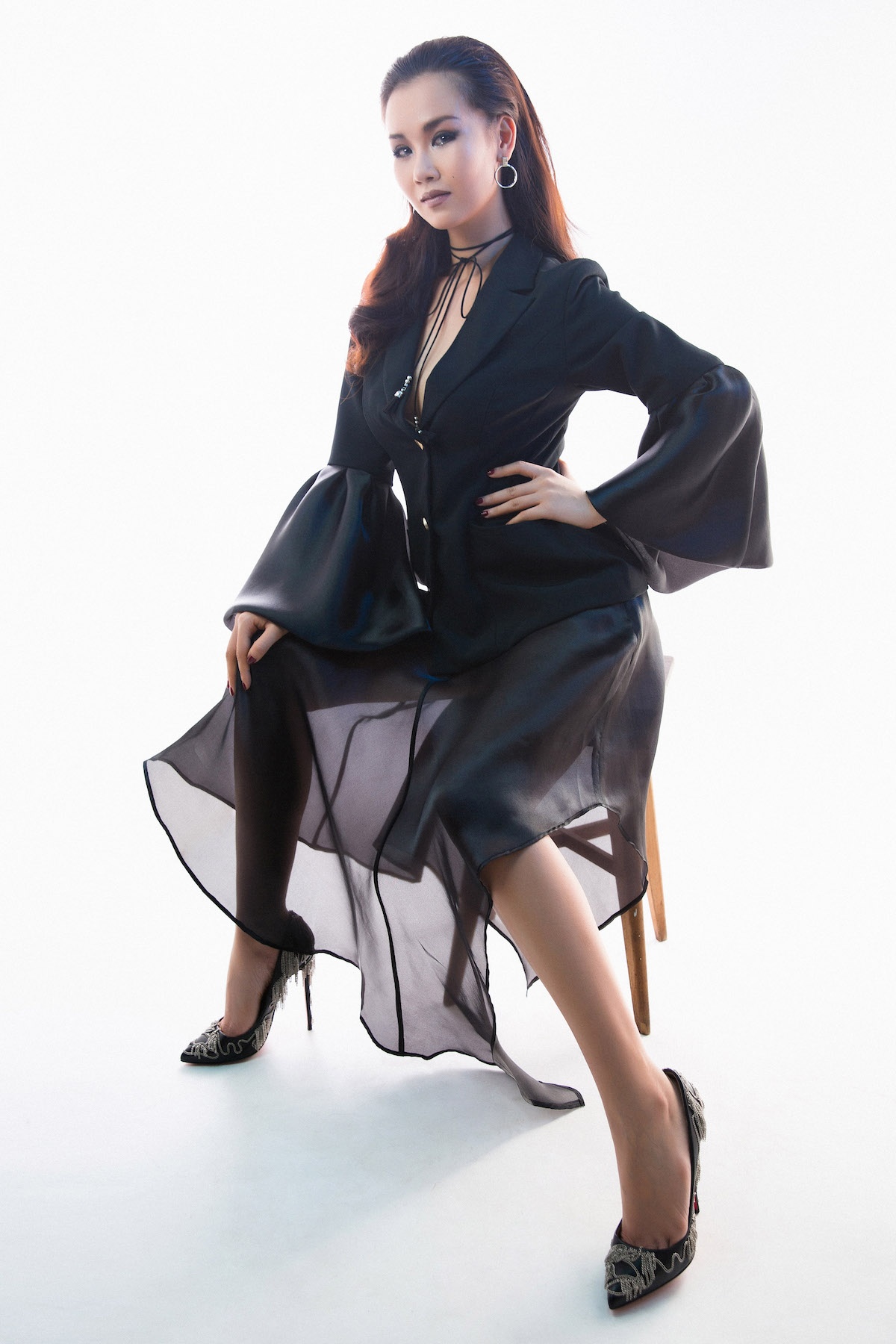 Vo Ha Tram goi cam anh 7