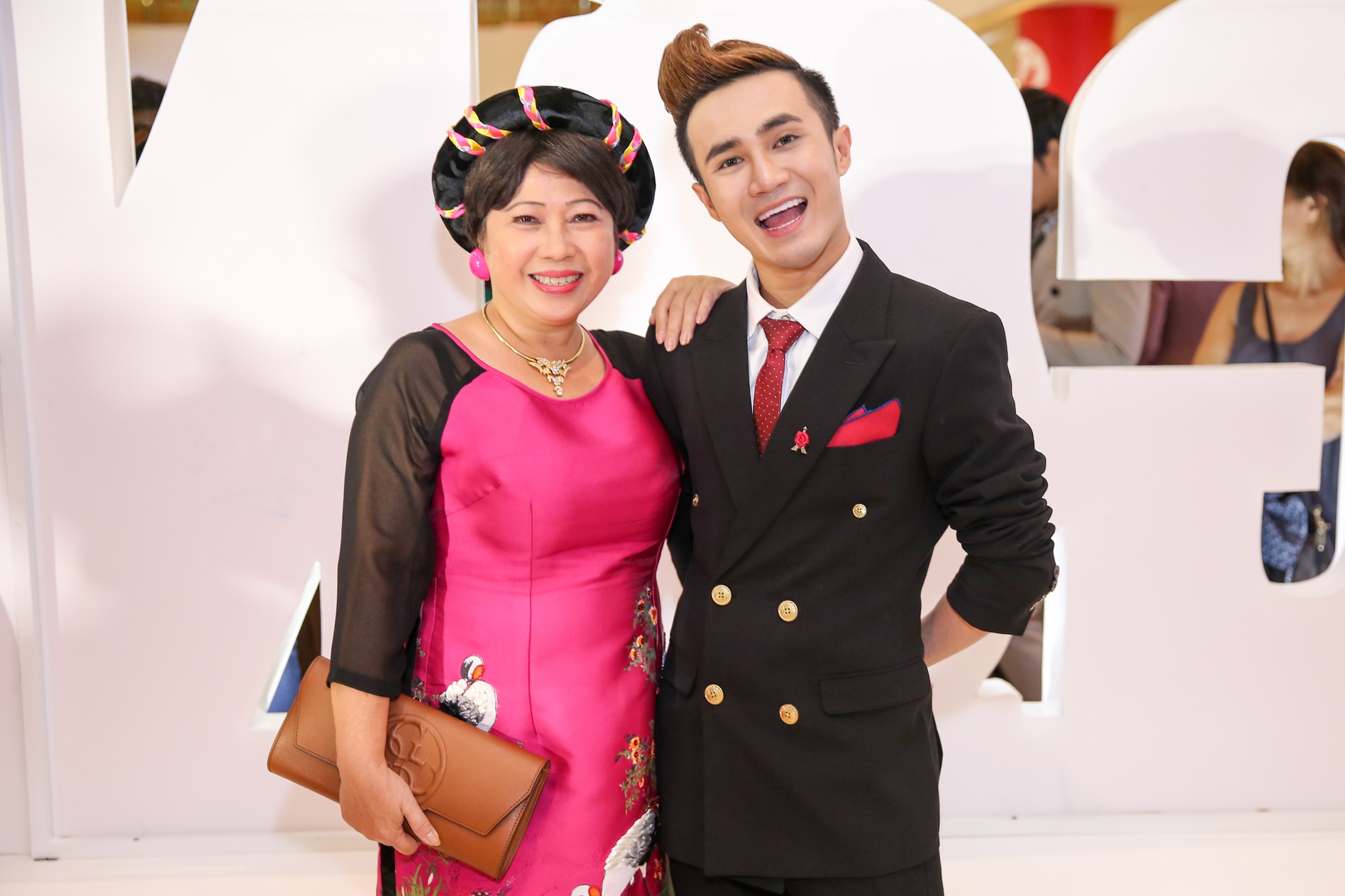 Sao Việt dự ra mắt phim Sài Gòn, anh yêu em ảnh 6 Sao Viet du ra mat phim Sai Gon, anh yeu em anh 6