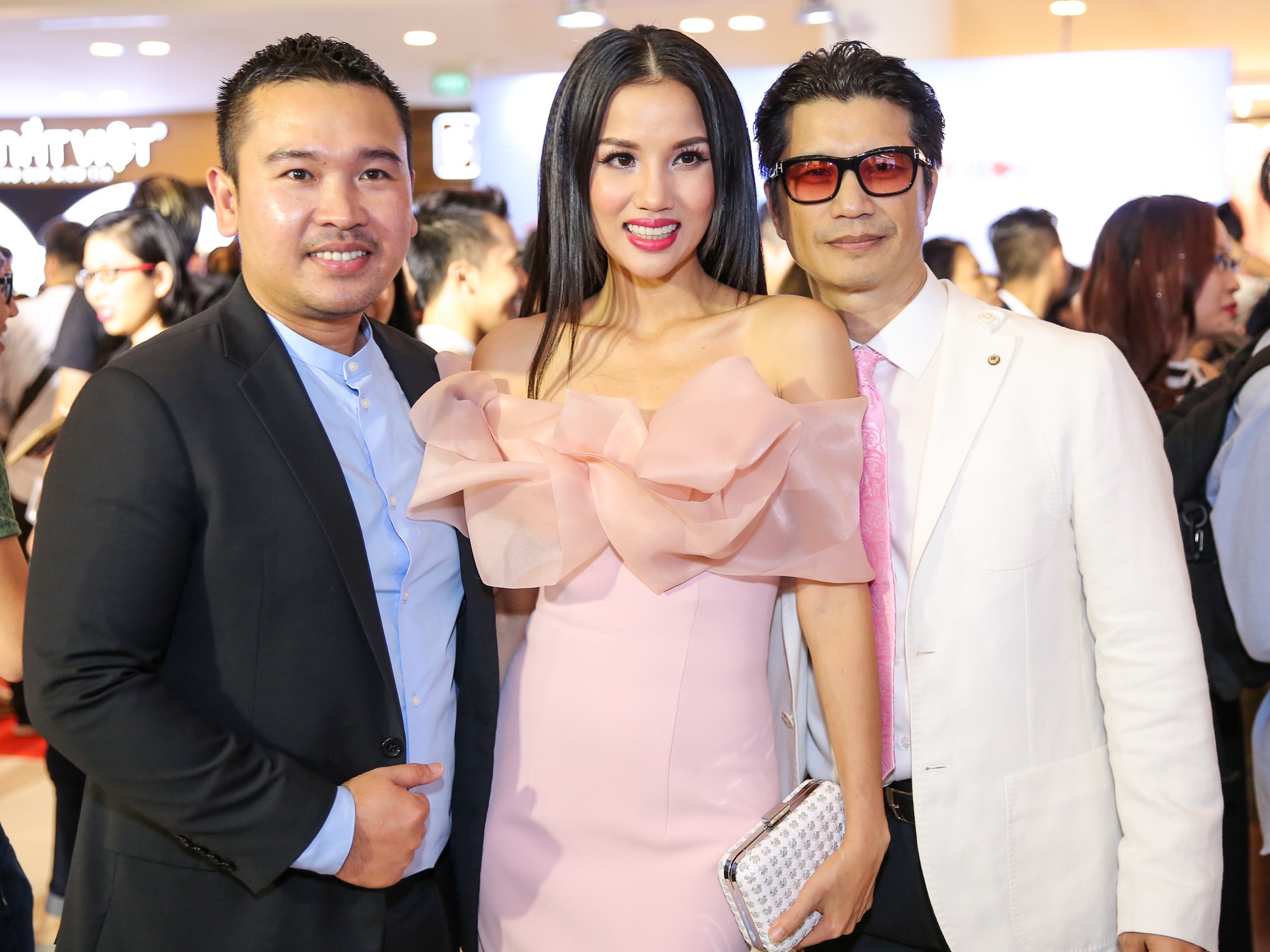 Sao Việt dự ra mắt phim Sài Gòn, anh yêu em ảnh 13 Sao Viet du ra mat phim Sai Gon, anh yeu em anh 13