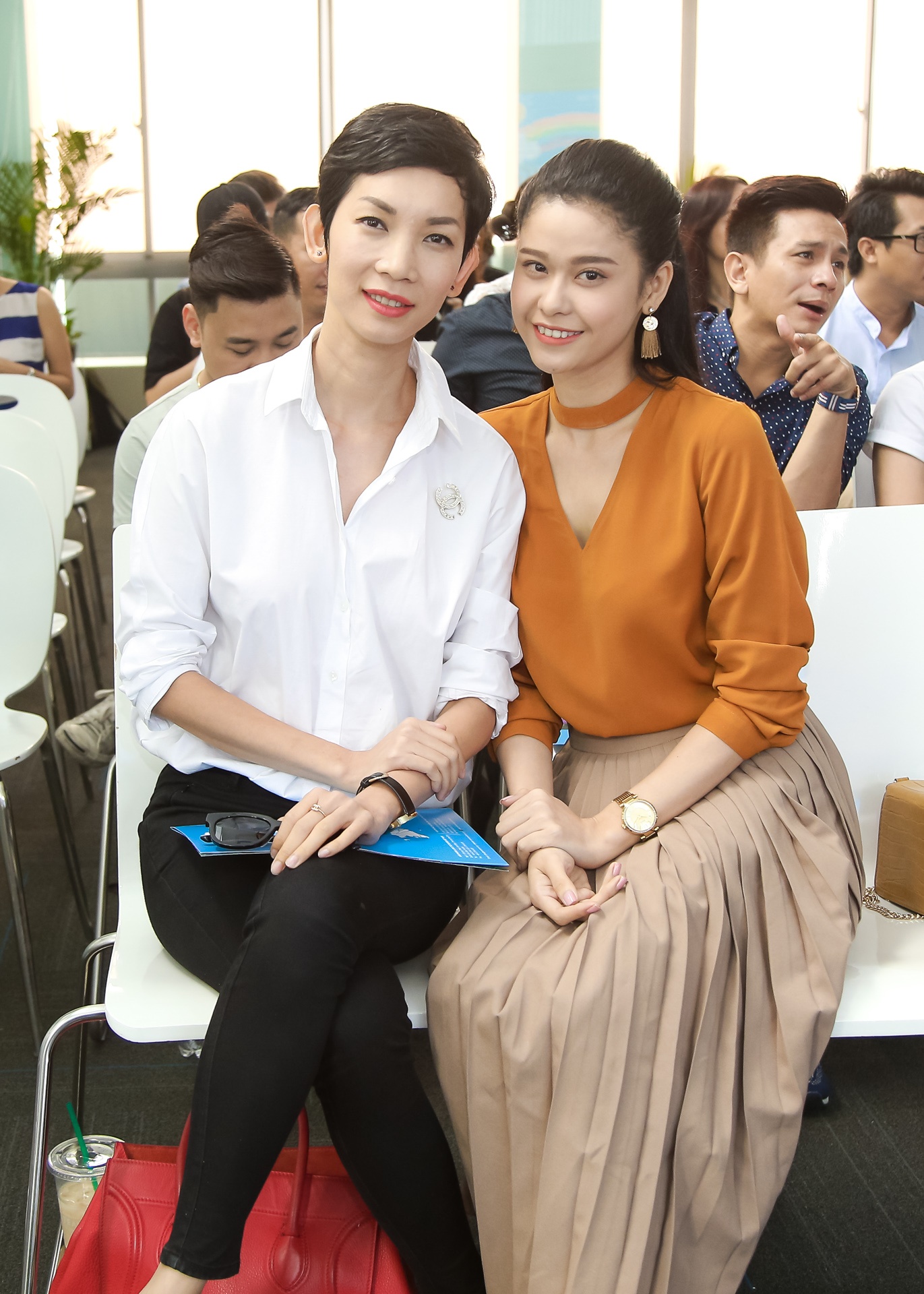 Đàm Vĩnh Hưng tất bật đi sự kiện ảnh 8 Dam Vinh Hung tat bat di su kien anh 8