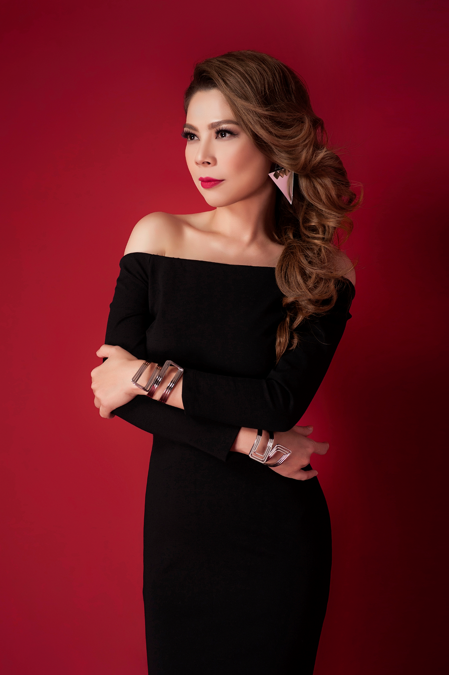 Thanh Thảo khoe vai trần ảnh 5 Thanh Thao khoe vai tran anh 5