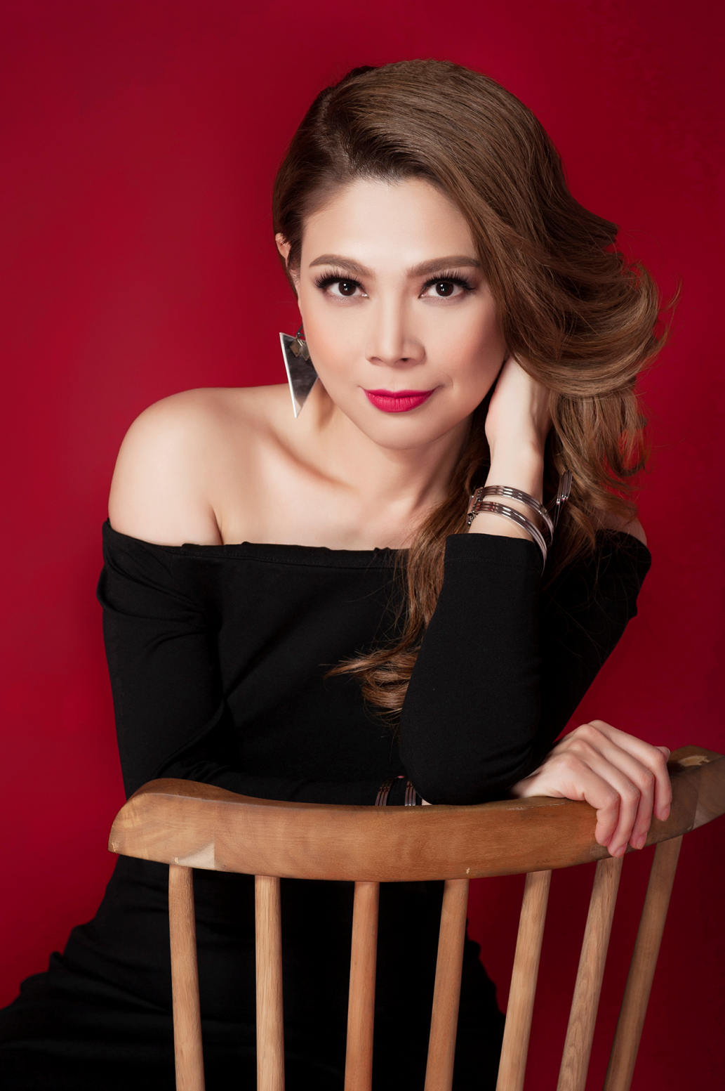 Thanh Thảo khoe vai trần ảnh 7 Thanh Thao khoe vai tran anh 7