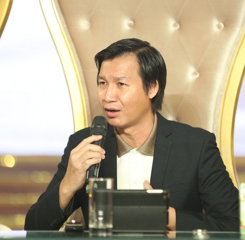 Phi Nhung quan quyt ben Manh Quynh anh 10