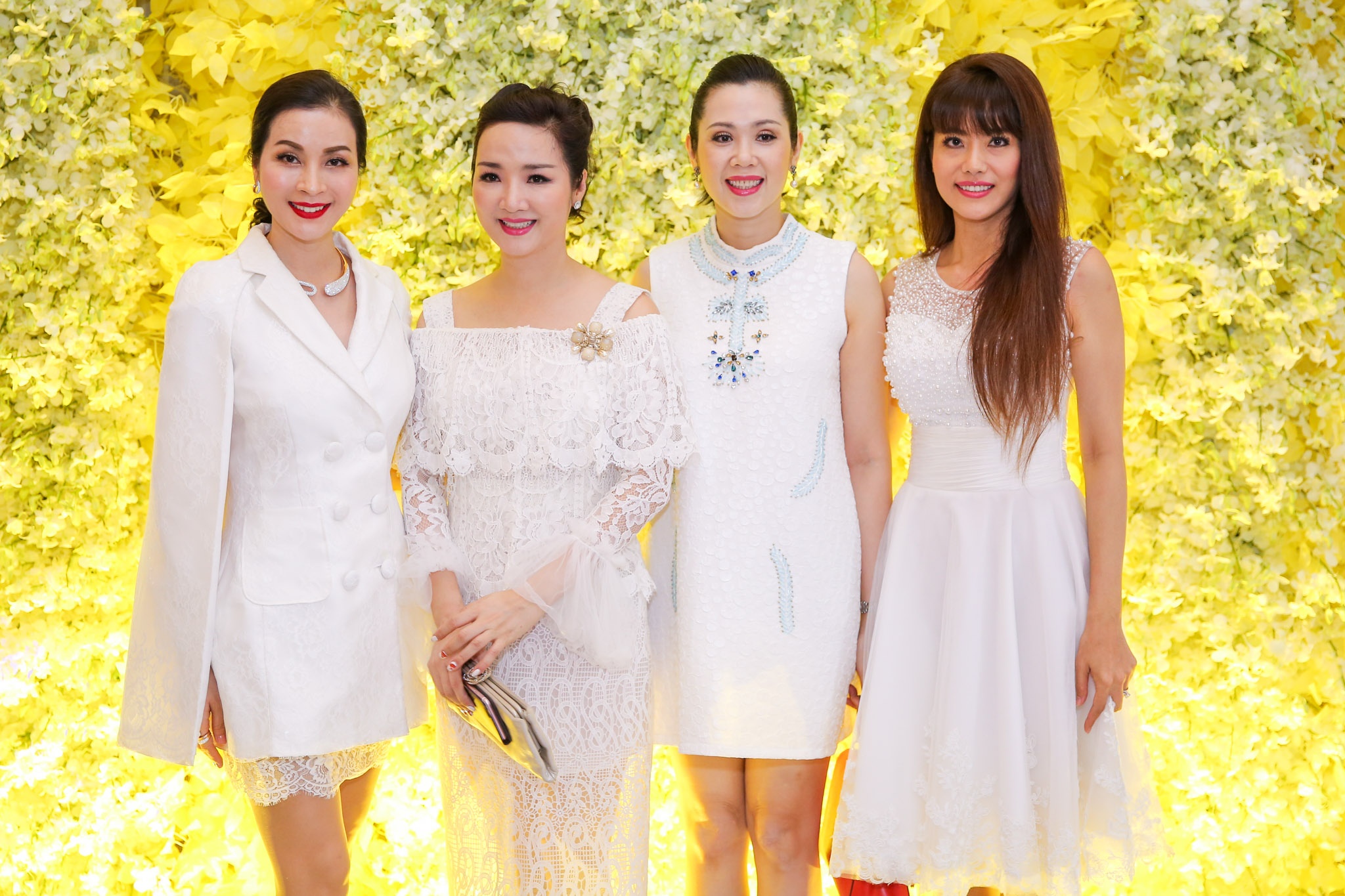 Giáng My tổ chức sự kiện tại biệt thự ảnh 2 Giang My to chuc su kien tai biet thu anh 2