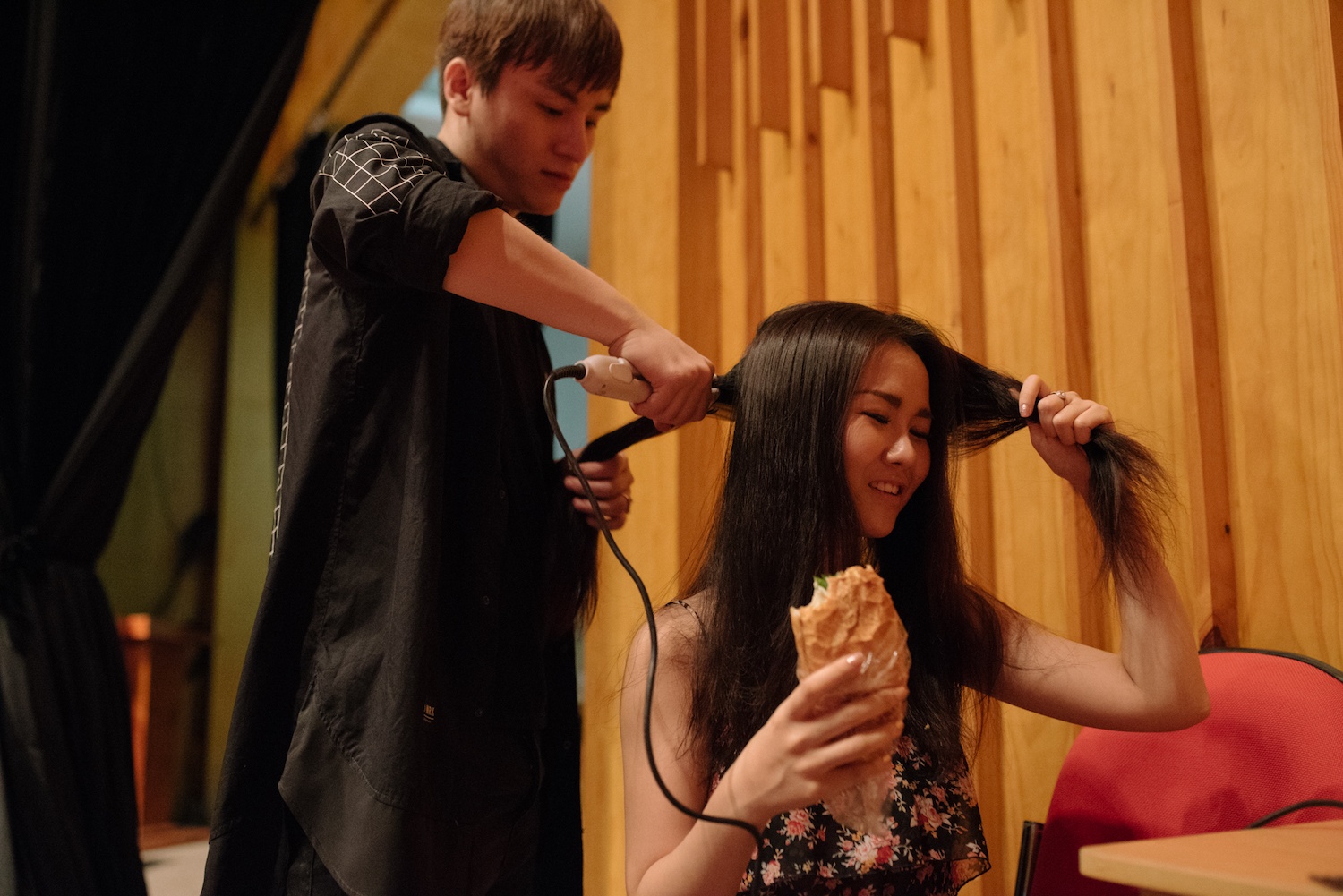 Vo Ha Tram thay doi phong cach anh 2