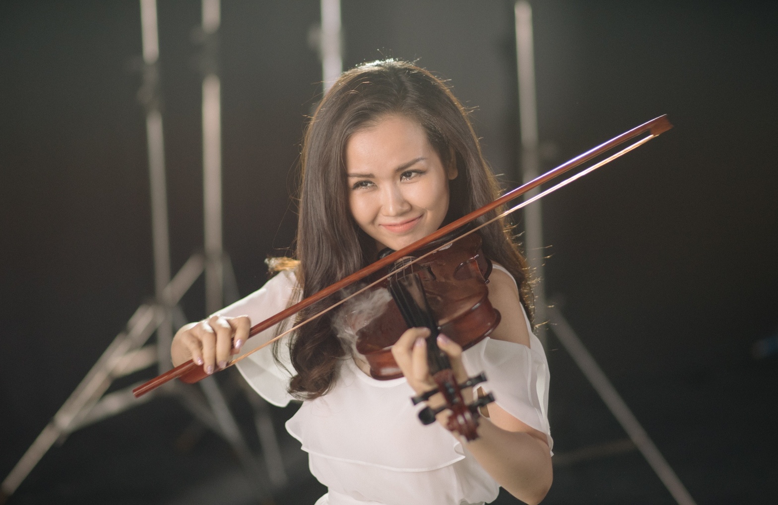 Vo Ha Tram thay doi phong cach anh 4