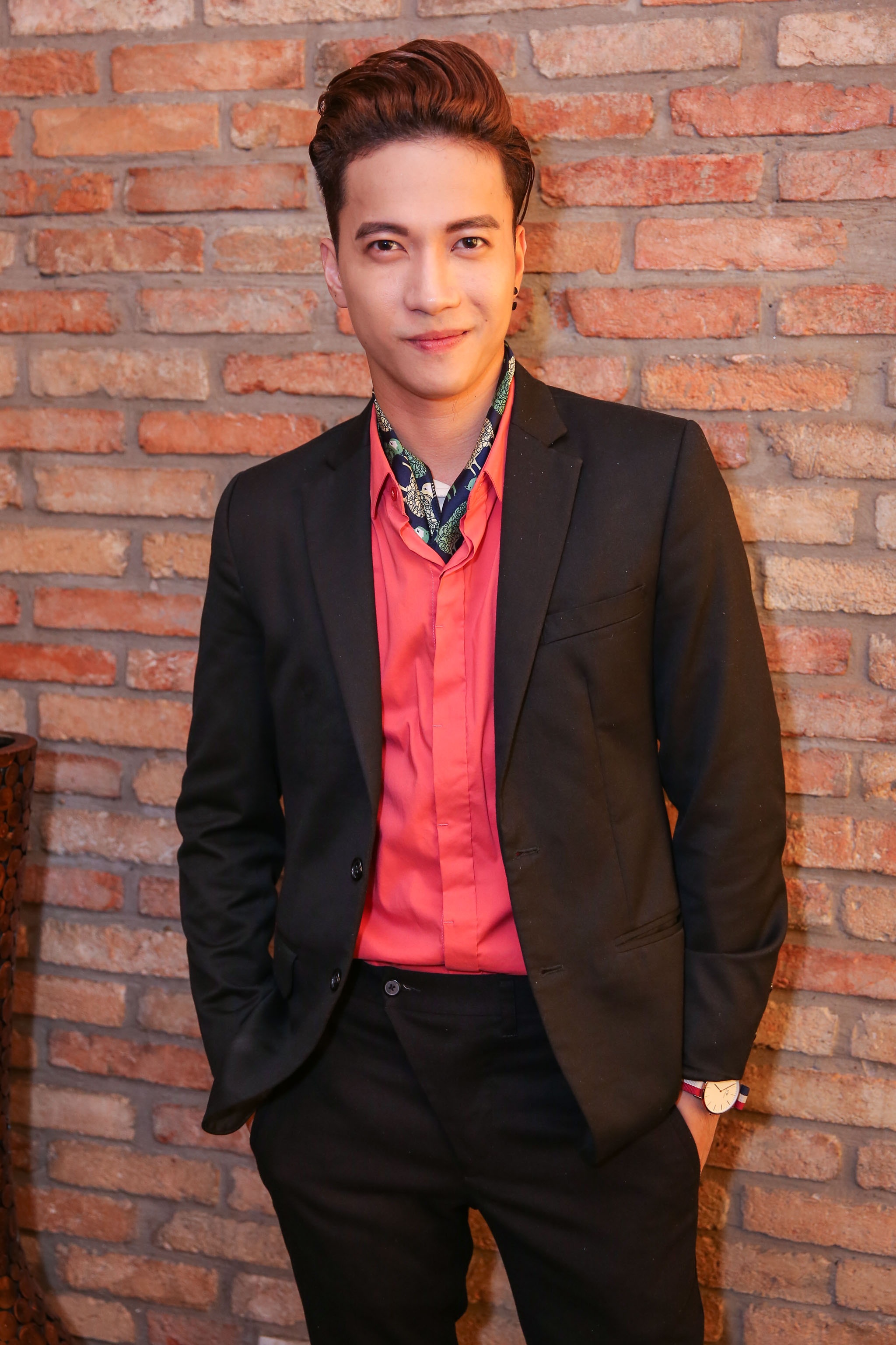 Phạm Hương đưa mẹ đi sự kiện ảnh 6 Pham Huong dua me di su kien anh 6