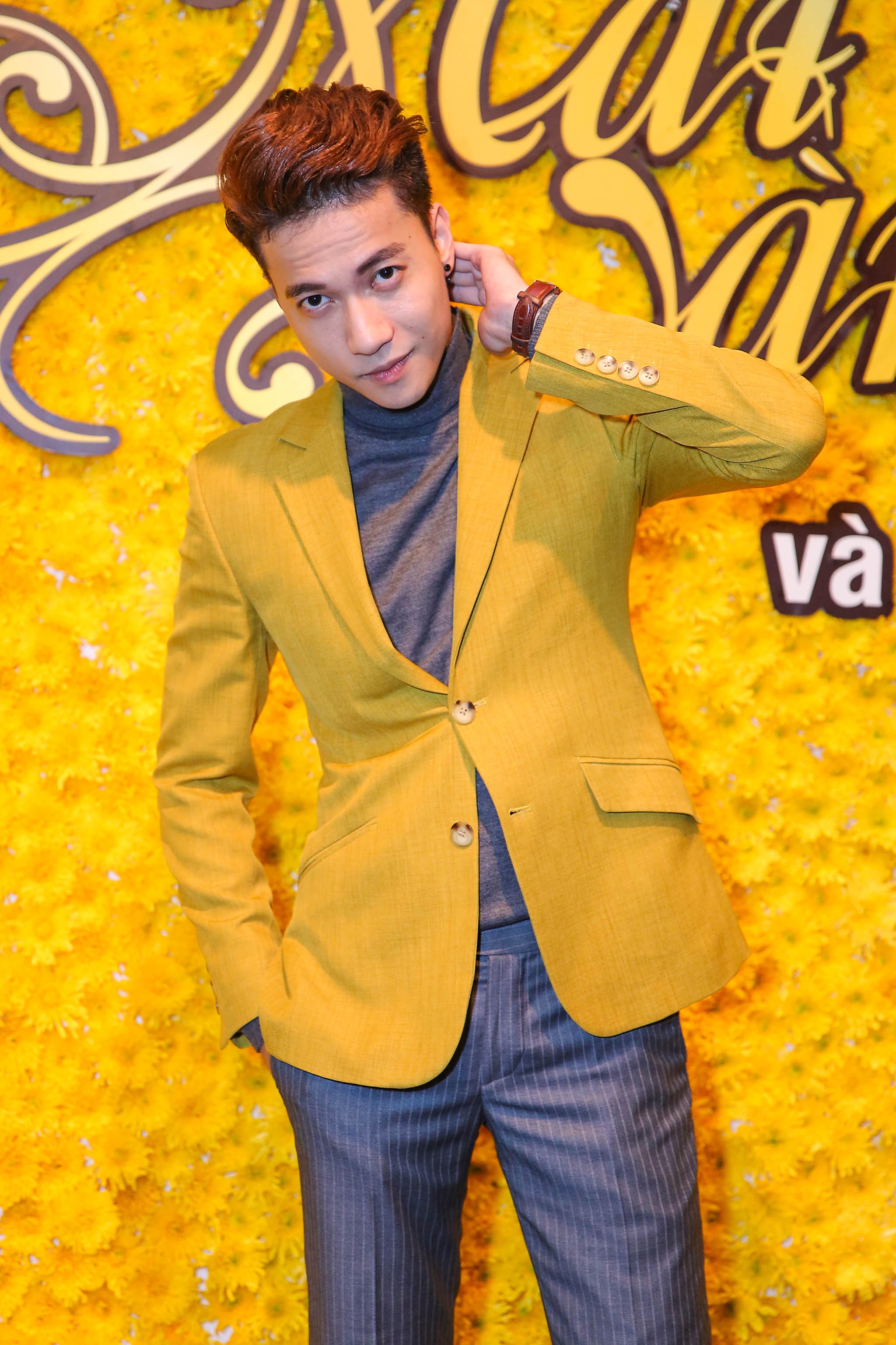 Quynh Chi do sac voi Kim Tuyen anh 7