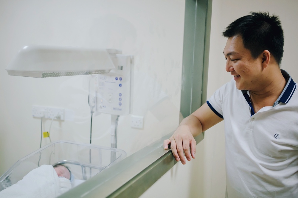 Duong Cam Lynh sinh con trai anh 1