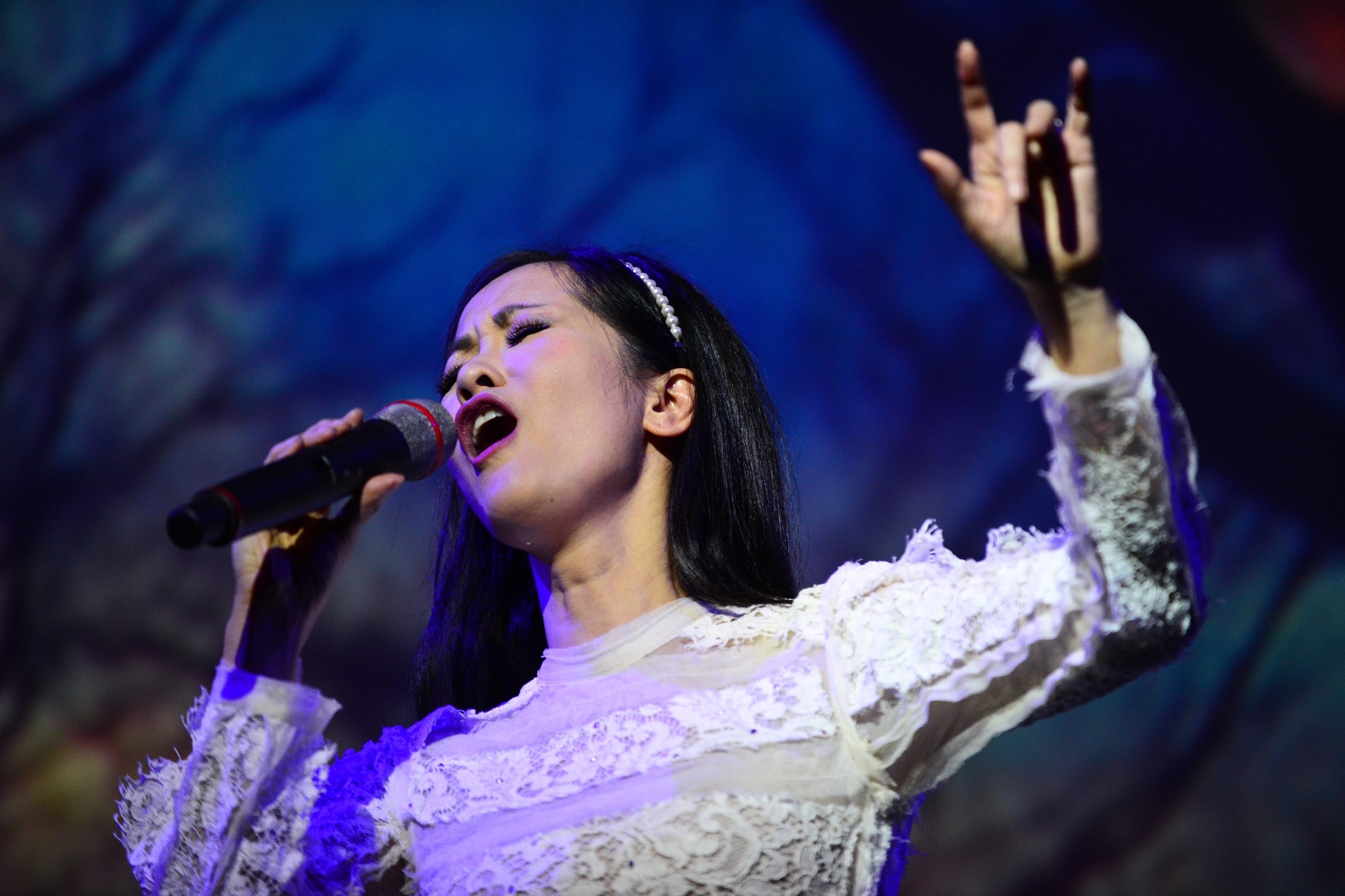 dem nhac Huong ve mien Trung thu duoc 700 trieu anh 5