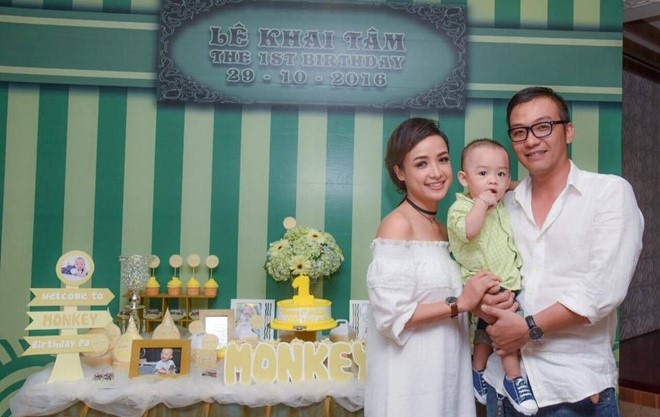 Le Be La to chuc tiec thoi noi cho con trai anh 1