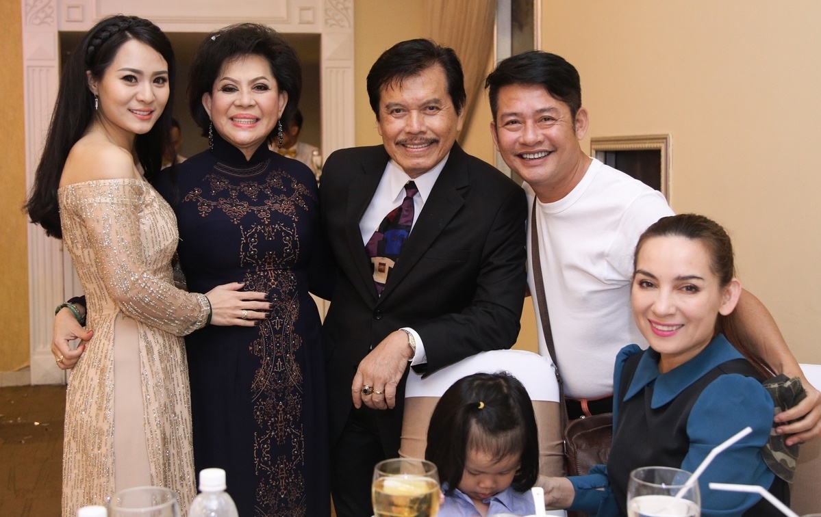 Giao Linh lấy chồng đã 3 đời vợ ảnh 7 Giao Linh lay chong da 3 doi vo anh 7