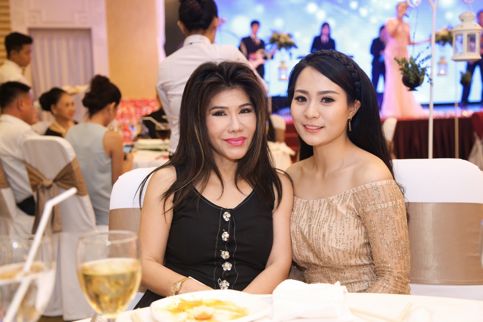Giao Linh lấy chồng đã 3 đời vợ ảnh 6 Giao Linh lay chong da 3 doi vo anh 6