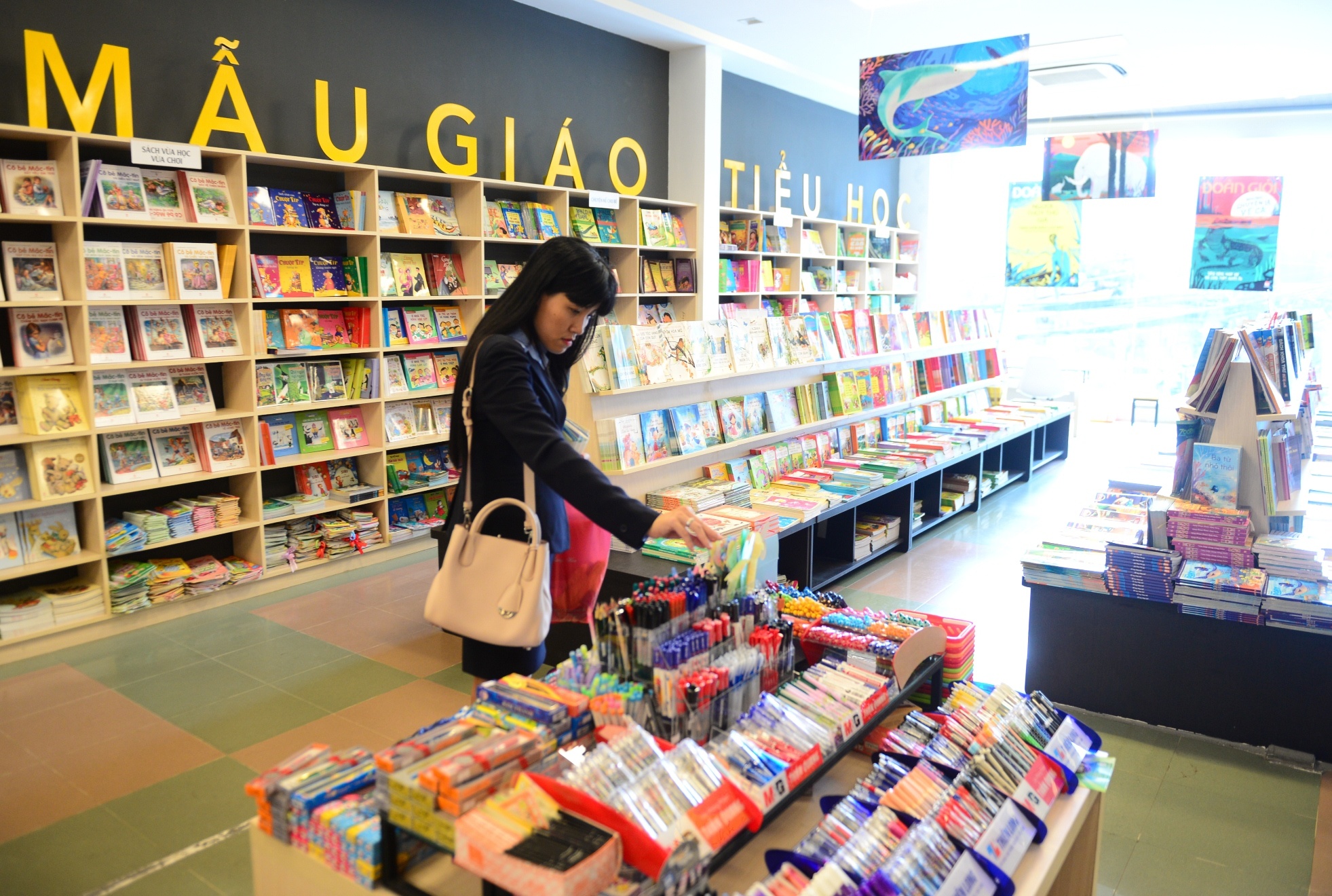 Trung tâm sách thiếu nhi lớn nhất TP.HCM ảnh 5 Trung tam sach thieu nhi lon nhat TP.HCM anh 5