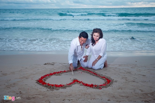 Kinh Quoc duoc vo tang xe hoi 6 ty anh 3