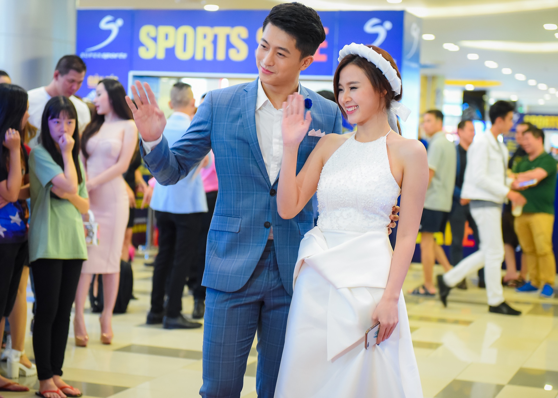 Midu tinh tu ben Harry Lu anh 3