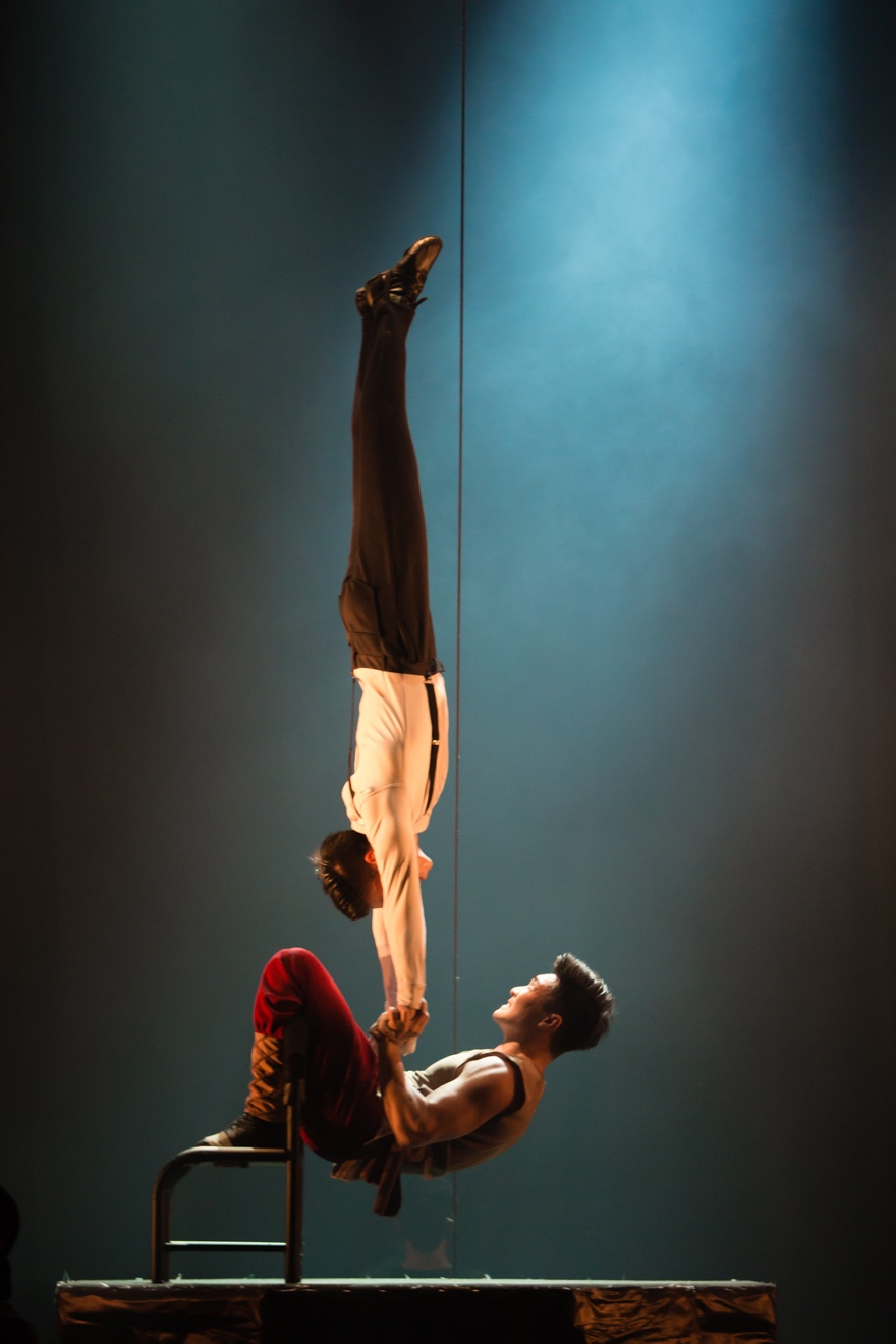 Hinh anh dep trong live show kich xiec 2 ty anh 8