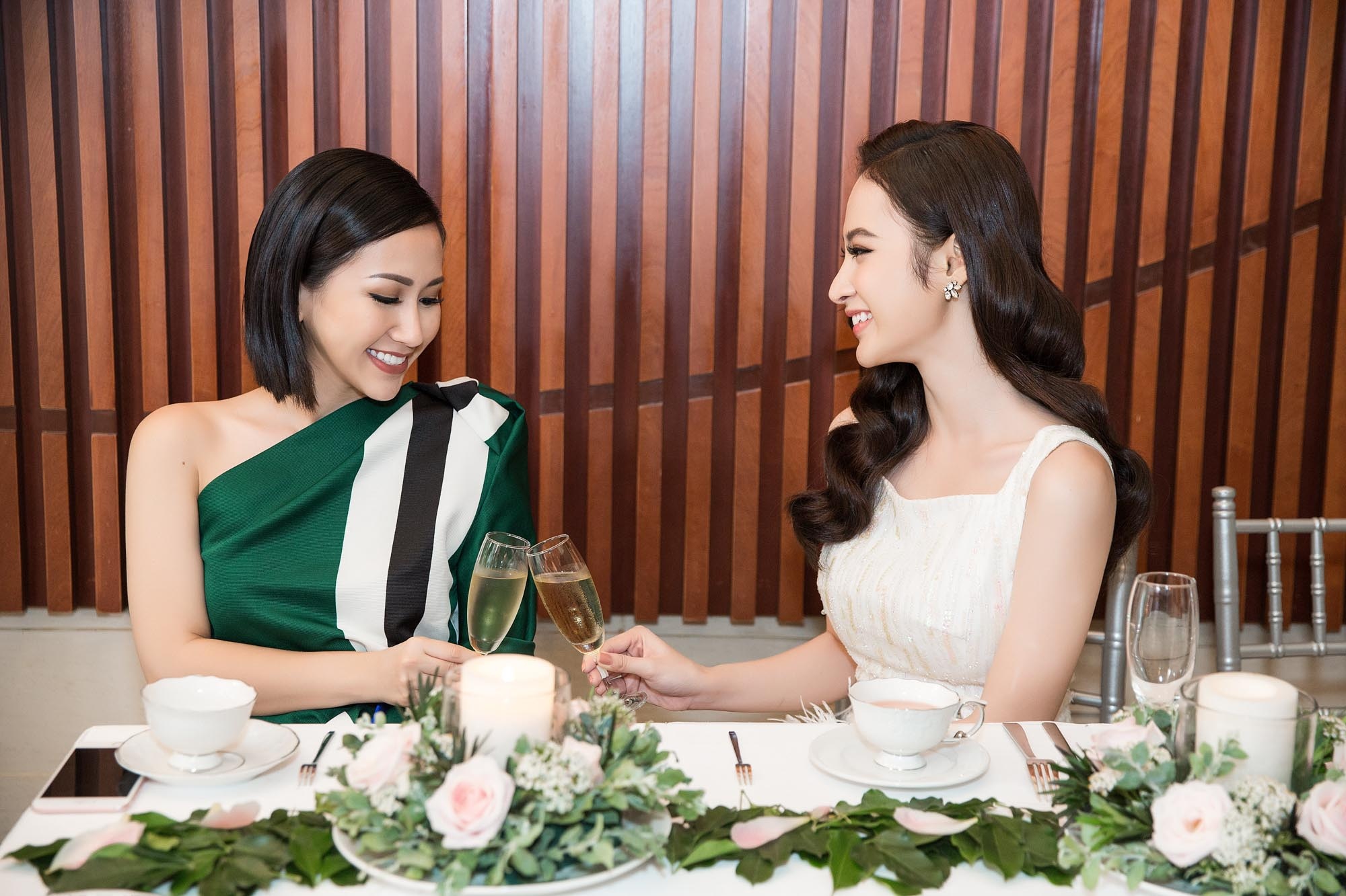 Vo Canh dua Angela Phuong Trinh di su kien anh 5