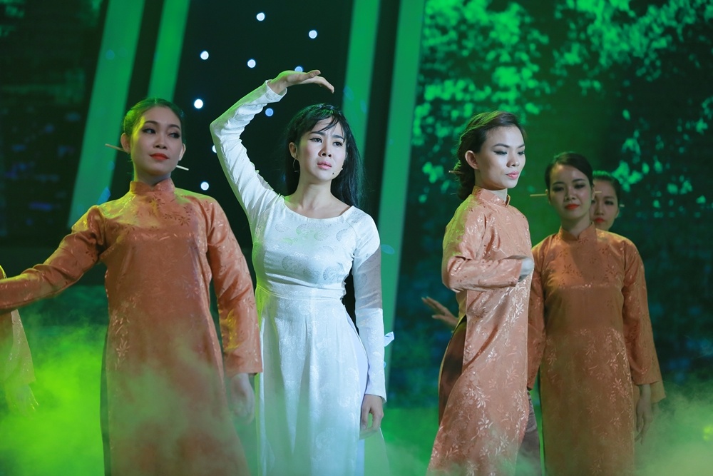 Quang Tuan rut khoi cuoc thi du dat diem so cao anh 2