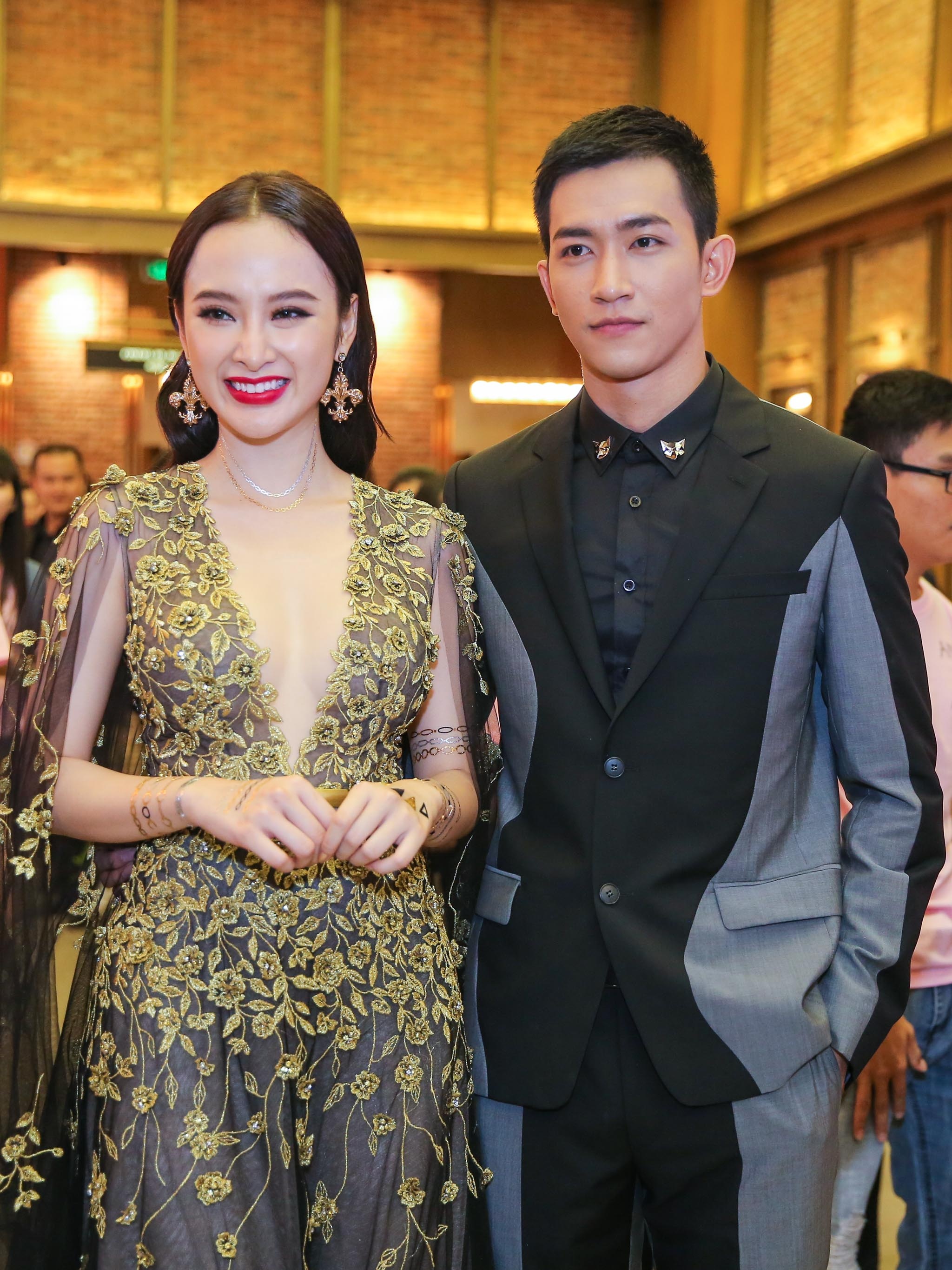 Angela Phuong Trinh dien dam xe sau di ra mat phim anh 3