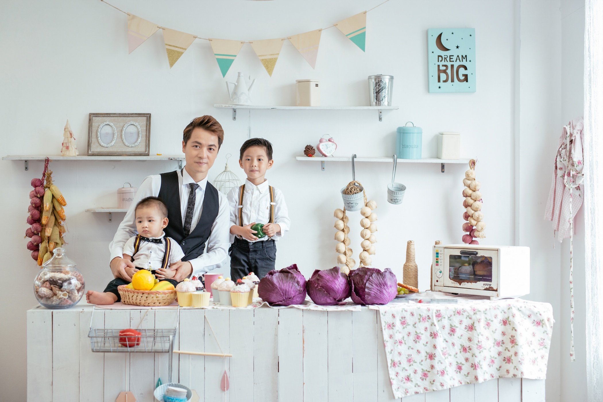 Dang Khoi ki niem 3 nam ngay cuoi anh 3