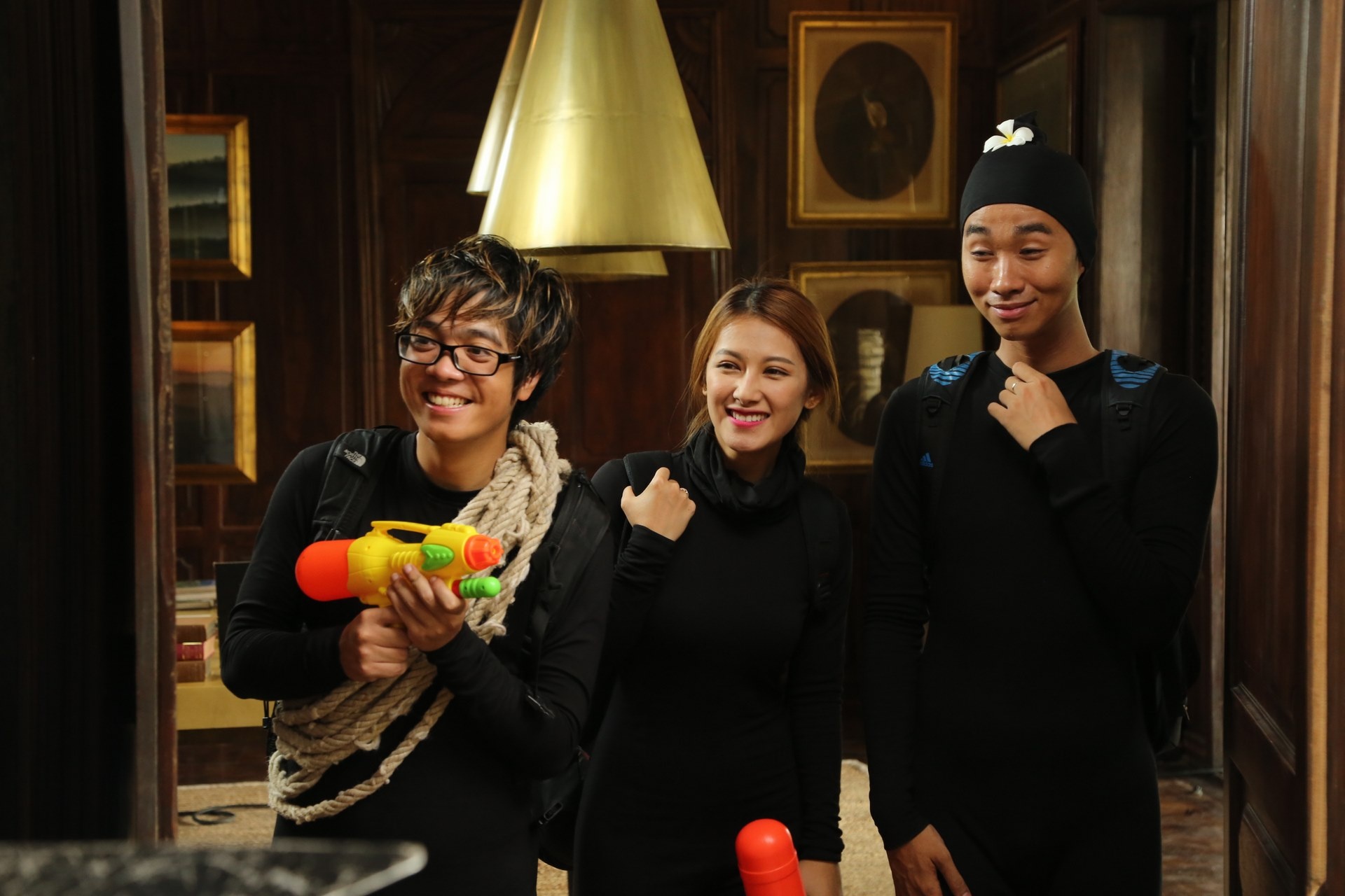 Mac Hong Quan dong phim cung Angela Phuong Trinh anh 7