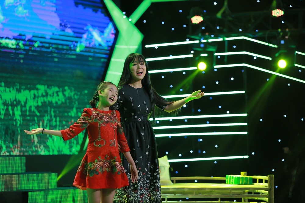 Le Phuong bi Viet Huong che anh 2