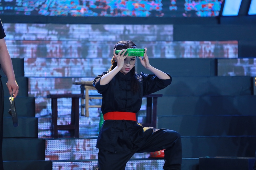 Le Phuong bi Viet Huong che anh 6