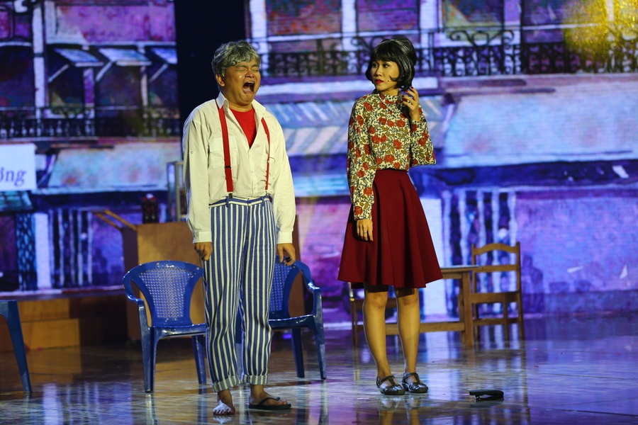 Tap 2 Cuoi xuyen Viet phien ban nghe si anh 7