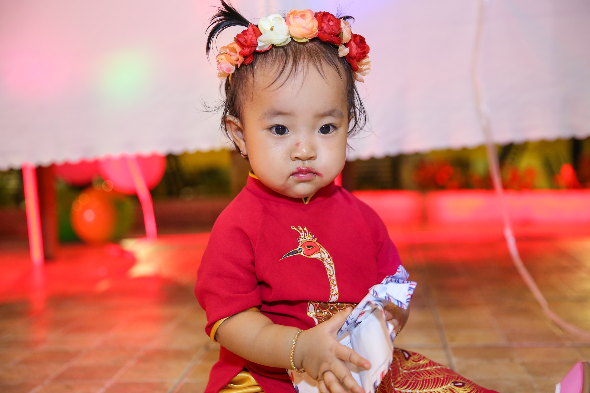 Hieu Hien to chuc thoi noi cho con gai anh 6