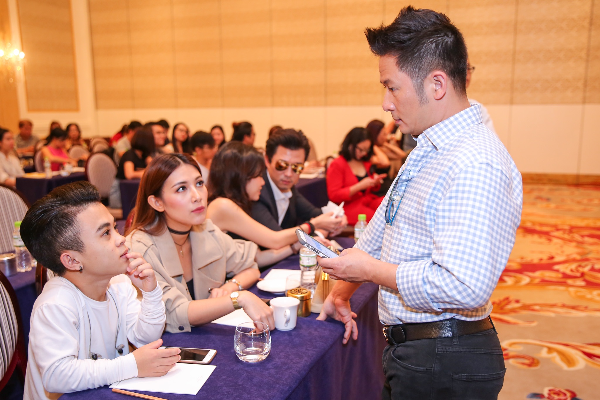 Ra mat phim Ve si tieu thu va thang kho anh 6