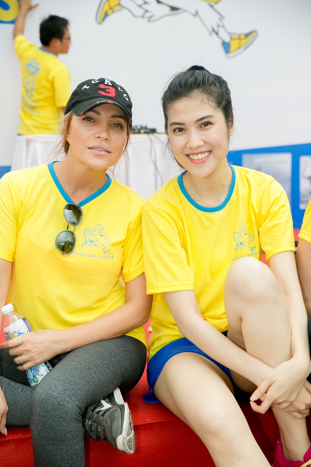 Sao Việt đi bộ vì từ thiện ảnh 2 Sao Viet di bo vi tu thien anh 2