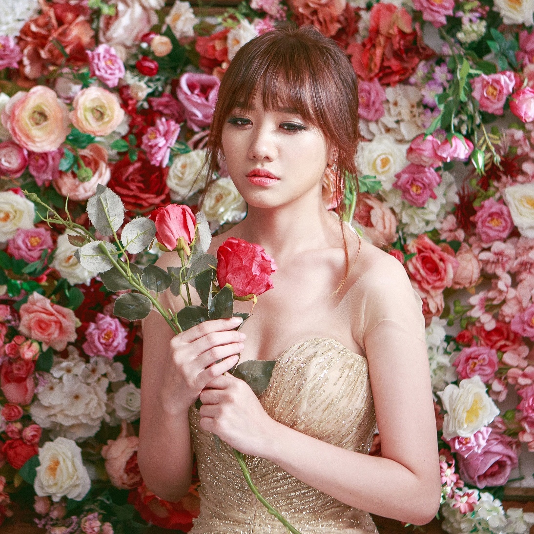 Hari Won mặc váy cưới trong MV mới ảnh 1 Hari Won mac vay cuoi trong MV moi anh 1