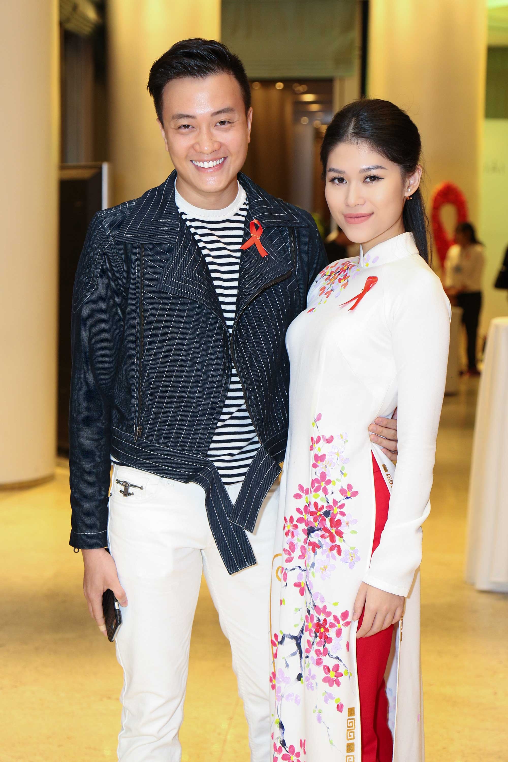 Sao Viet tap nap di su kien vi cong dong anh 5