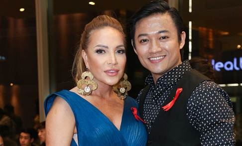 Dan sao Viet du su kien vi cong dong nguoi nhiem HIV/AIDS hinh anh