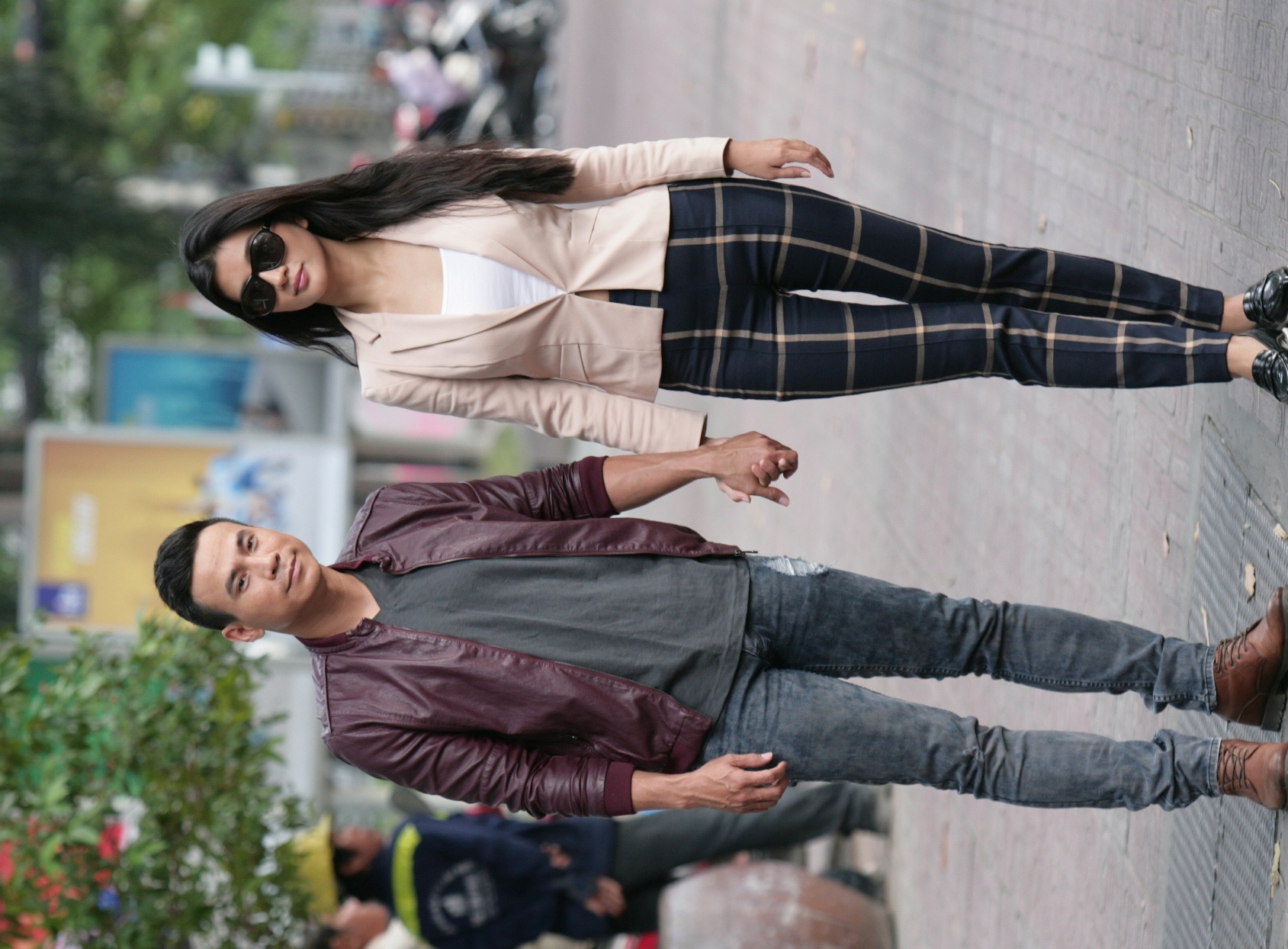 Kim Tuyen tinh tu voi Tri Quang tren pho anh 2