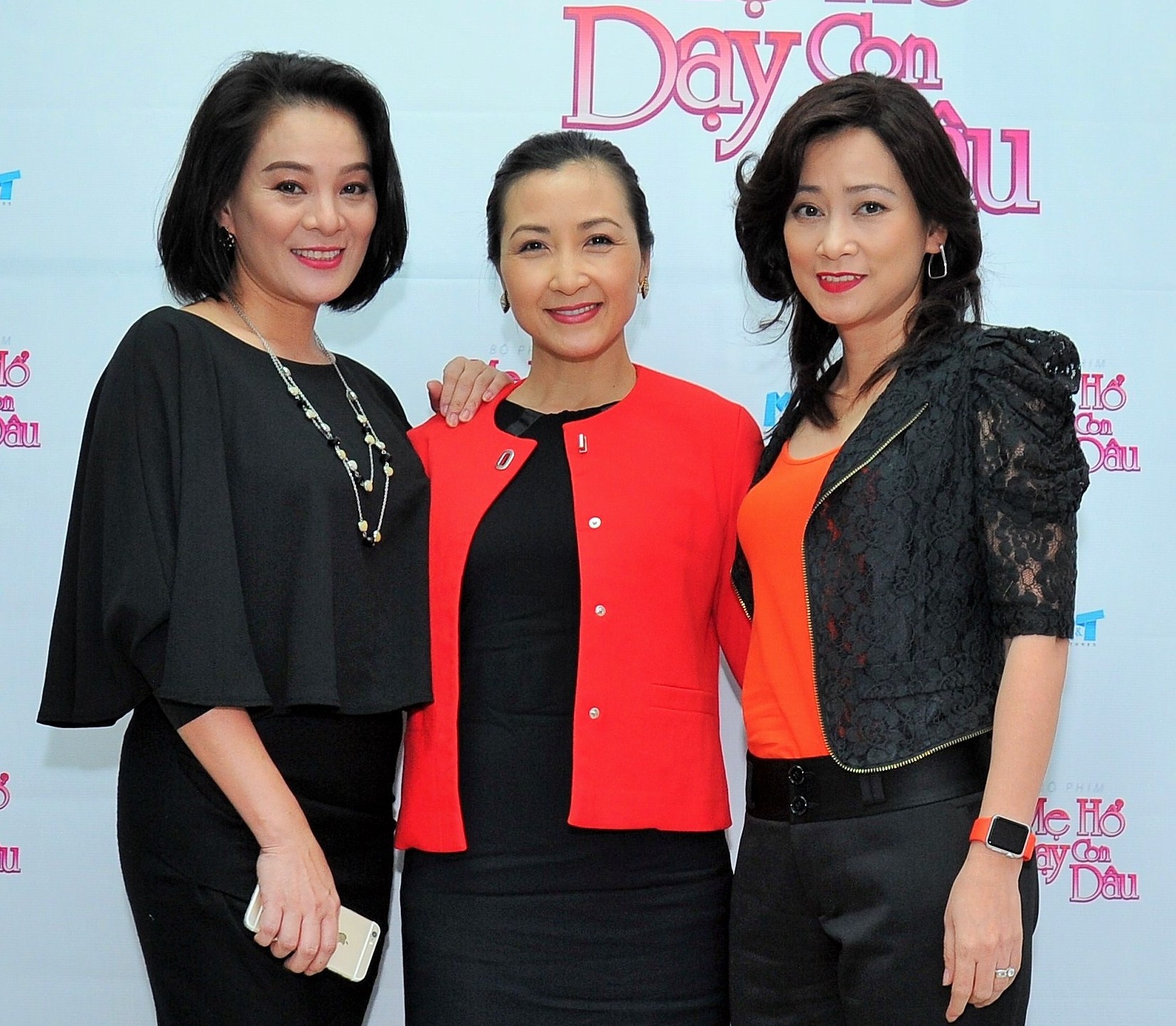 Khanh Huyen lam me chong kho tinh anh 1