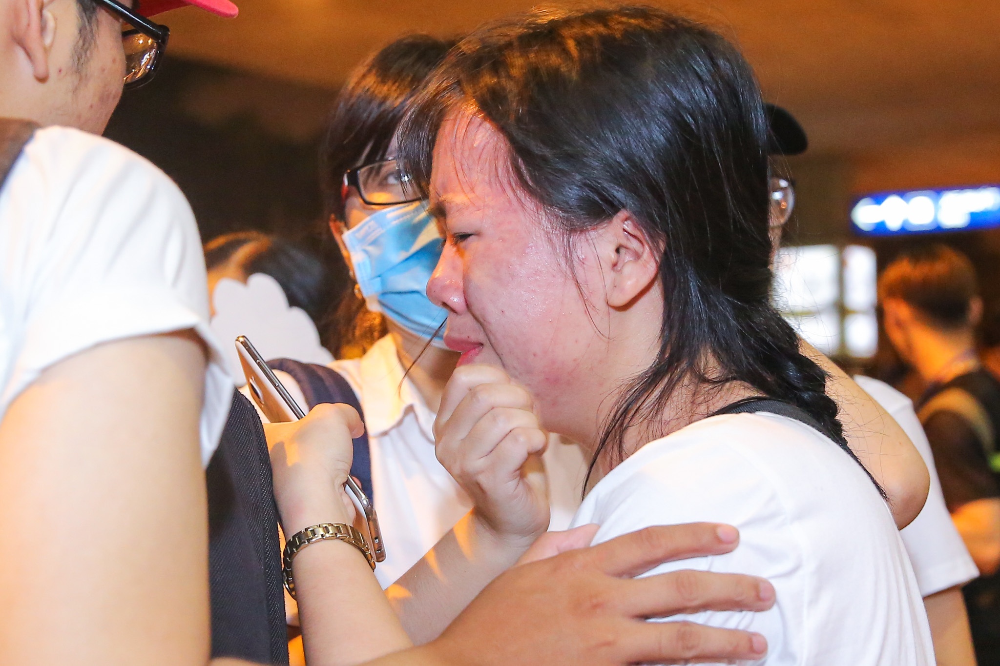 Fan Viet don Yesung o san bay anh 10